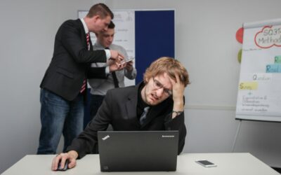 10 Reasons To Hire A Freelance Copywriter
